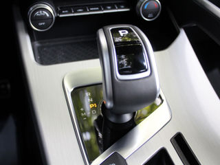 Geely Coolray foto 8