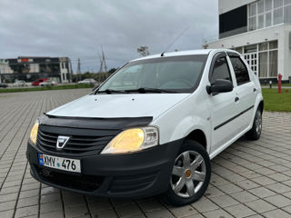 Dacia Logan foto 2