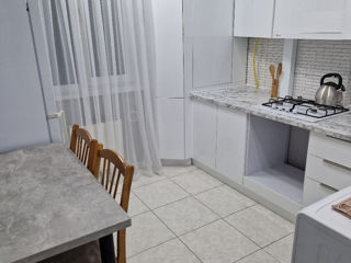 Apartament cu 2 camere, 50 m², Poșta Veche, Chișinău