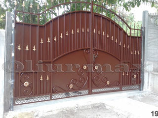 Porți, garduri , balustrade, copertine, gratii, uși metalice și alte confecții din  fier. foto 3
