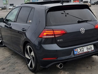 Volkswagen Golf foto 7