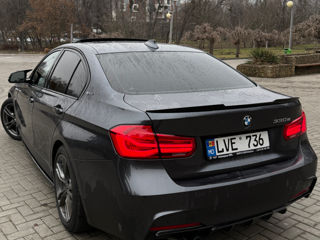 BMW 3 Series foto 2