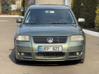 Volkswagen Passat foto 2