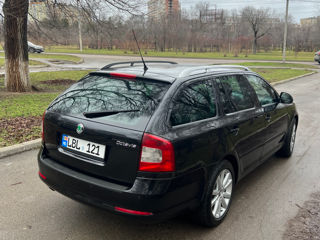 Skoda Octavia foto 4