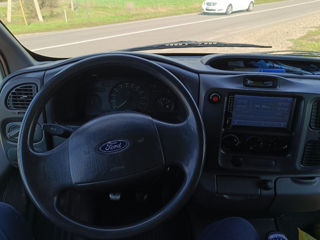 Ford Transit foto 6