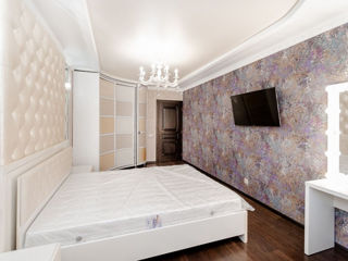 2-комн. кв., 72 м², 7/9 эт.