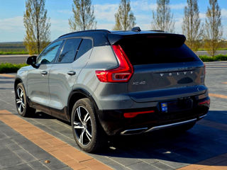 Volvo XC40 foto 2