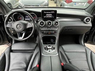 Mercedes GLC foto 9