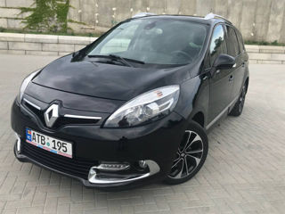 Renault Grand Scenic foto 2