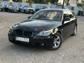 BMW 5 Series foto 2