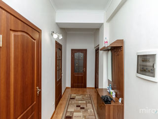Apartament cu 2 camere, 56 m², Botanica, Chișinău foto 4