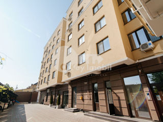 Apartament cu 2 camere, 65 m², Centru, Chișinău foto 16