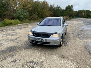 Opel Astra foto 4