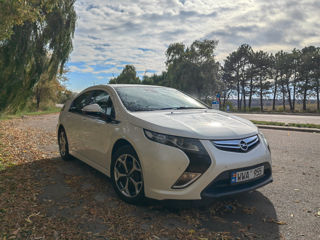 Opel Ampera foto 8