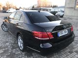 Mercedes E-Class foto 2