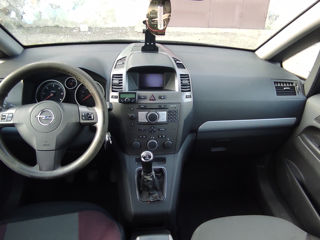 Opel Zafira foto 5