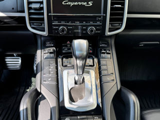 Porsche Cayenne foto 8