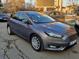 Ford Focus foto 0