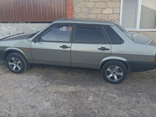 Lada / ВАЗ 21099