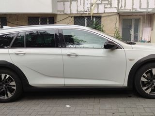 Opel Insignia foto 7