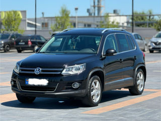 Volkswagen Tiguan foto 2