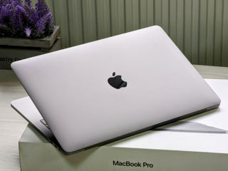 MacBook Pro 13 2020 (Core i7 8569u/16Gb Ram/512Gb SSD/Iris Plus Graphics/13.3" Retina) foto 10