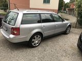 Volkswagen Passat foto 2