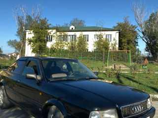 Audi 80