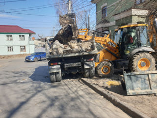 Servicii bobcat buldoexcavator autobasculanta kamaz demolare si evacuare matereale de construcție foto 9