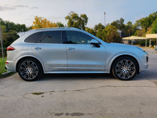 Porsche Cayenne foto 4