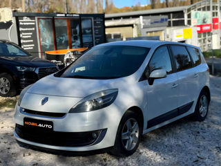 Renault Grand Scenic foto 3