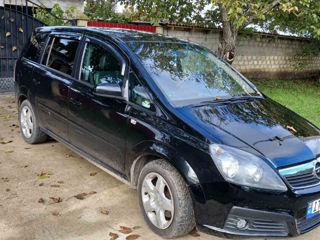 Opel Zafira foto 3