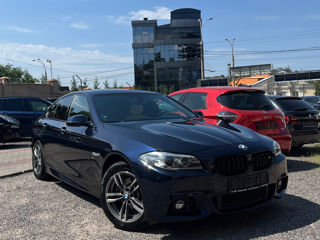 BMW 5 Series foto 5