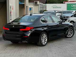 BMW 5 Series foto 4