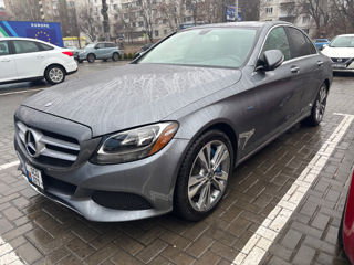 Mercedes C-Class foto 2