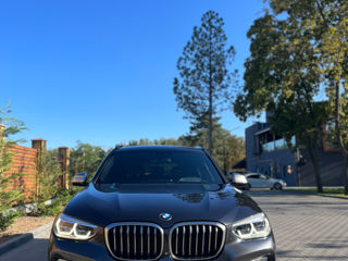 BMW X3 foto 2