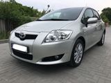 Toyota Auris foto 3