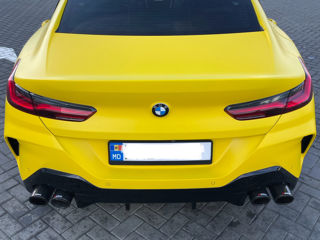 BMW 8 Series foto 6