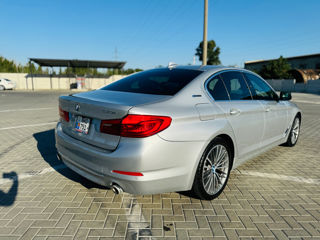 BMW 5 Series foto 4