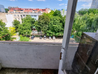 Apartament cu 2 camere, 51 m², Poșta Veche, Chișinău foto 9