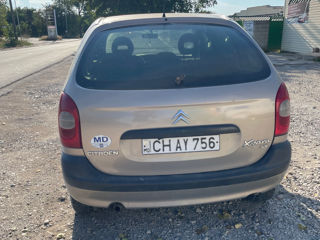 Citroen Xsara Picasso foto 2