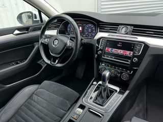 Volkswagen Passat foto 8