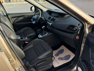 Renault Grand Scenic foto 8