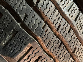 225 65 r16 C  Michelin foto 1