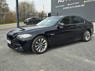 BMW 5 Series foto 9