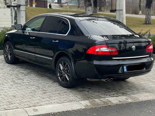 Skoda Superb foto 3