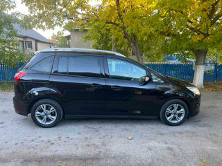 Ford Grand C-MAX foto 4