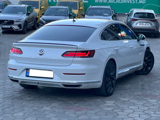 Volkswagen Arteon foto 4