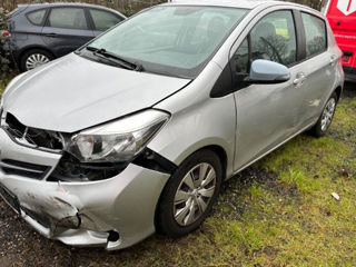 Toyota Yaris foto 3