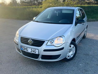 Volkswagen Polo foto 1